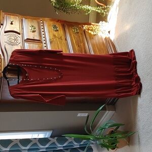 🇨🇦 Zenana Outfitters Women's Burgundy Dress